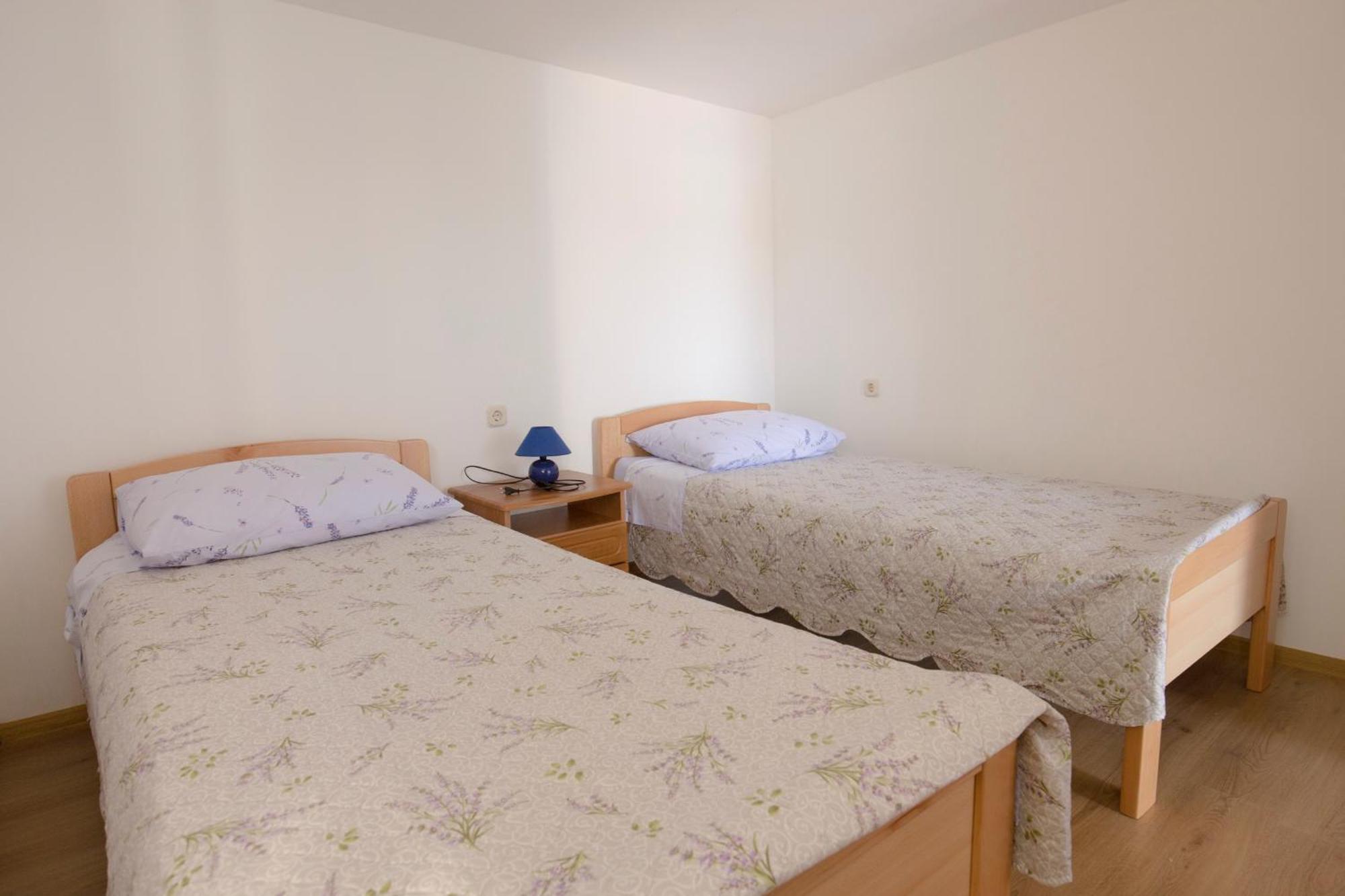 Apartments By The Sea Vis - 8526 Room photo